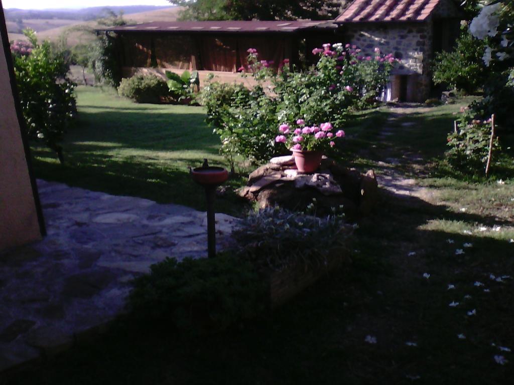 Agriturismo Podere Micitto Usi Ngoại thất bức ảnh