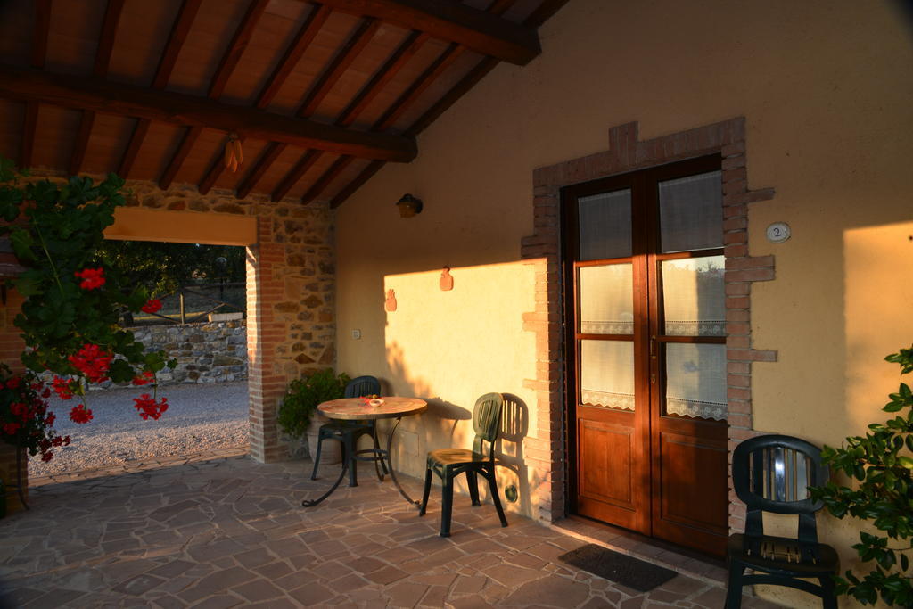 Agriturismo Podere Micitto Usi Phòng bức ảnh